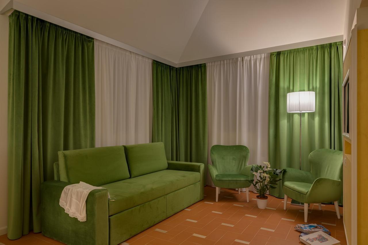 Battistero Residenza D'Epoca Hotel Pistoia Exterior photo